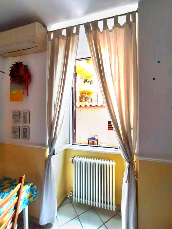 Piacevole Appartamento Nel Cuore Di Trastevere Rome Luaran gambar